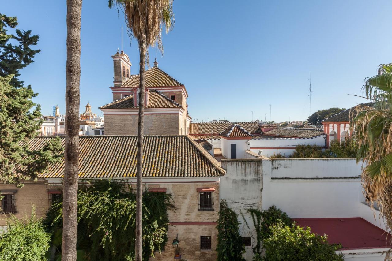 Villa Elvira, Exclusive Pool And Gardens In The Heart Of Sevilla Buitenkant foto